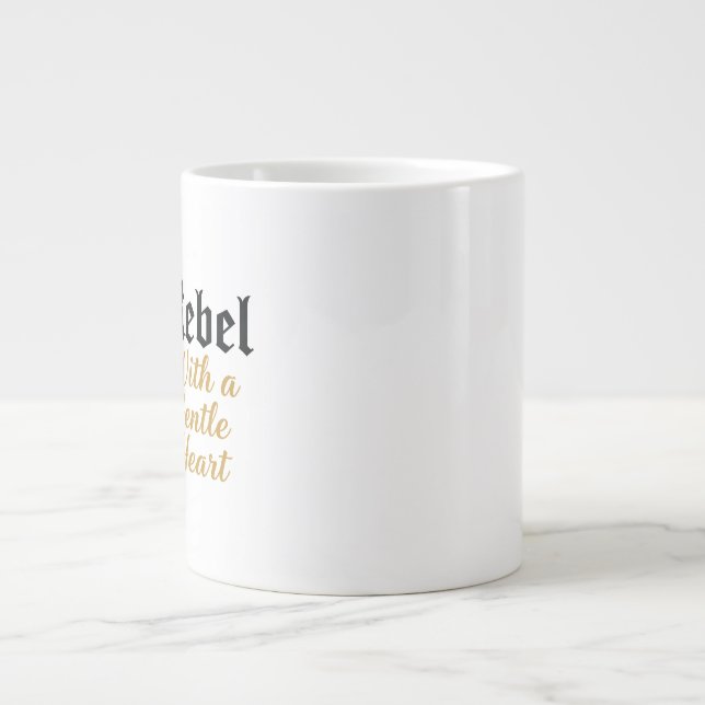 Rebellen mit einer speziellen Tasse für Herztypogr (Vorderseite)
