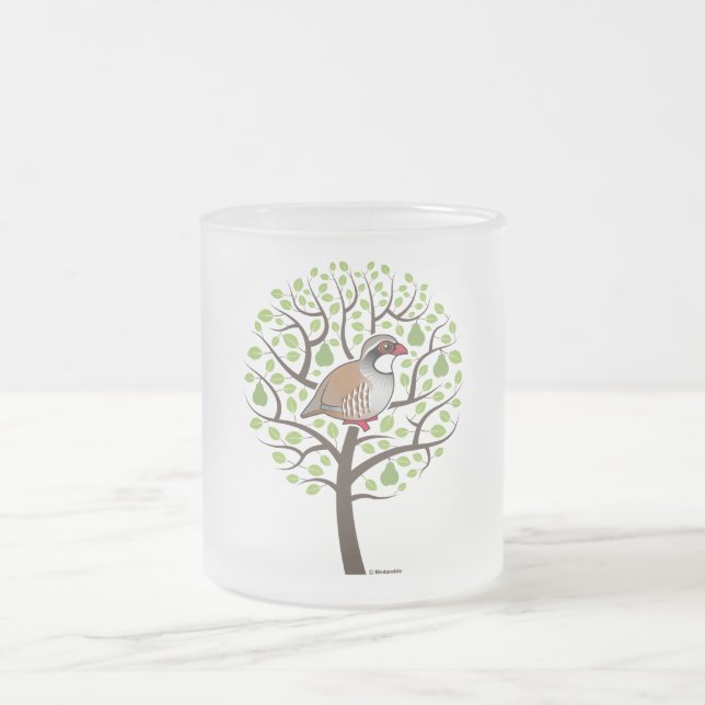 Rebhuhn in einem Birnen-Baum Mattglastasse (Mittel)