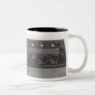 Rechenmaschine erfunden zweifarbige tasse