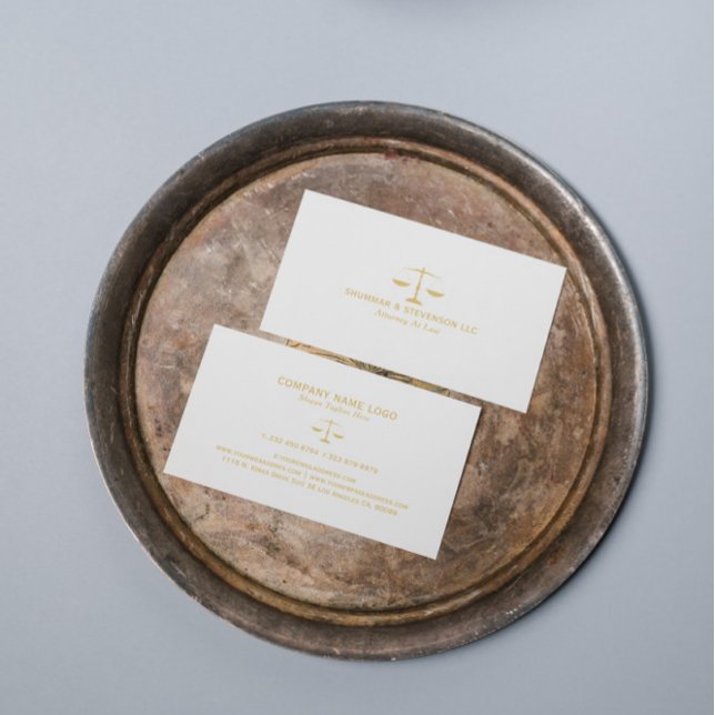 Rechtsanwalt mit "Law-Gold-Scale-Visitenkarte" Visitenkarte (Von Creator hochgeladen)