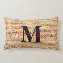 Coussin rustique de monogramme de nom de famille