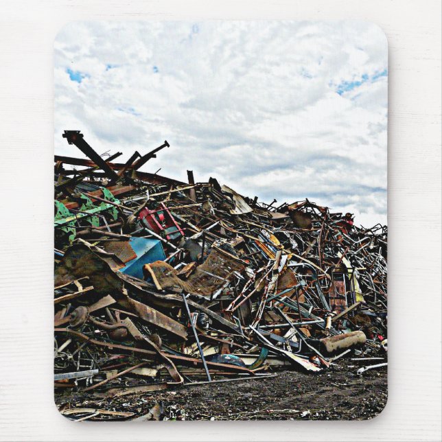 Recyceln Sie Metallschrott am Junkyard Mousepad (Vorne)