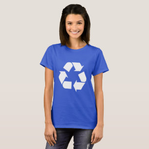 Recyceln Sie Symbol auf blauem T - Shirt