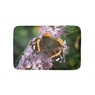 Red Admiral Butterfly und Buddleia Bath Mat Badematte