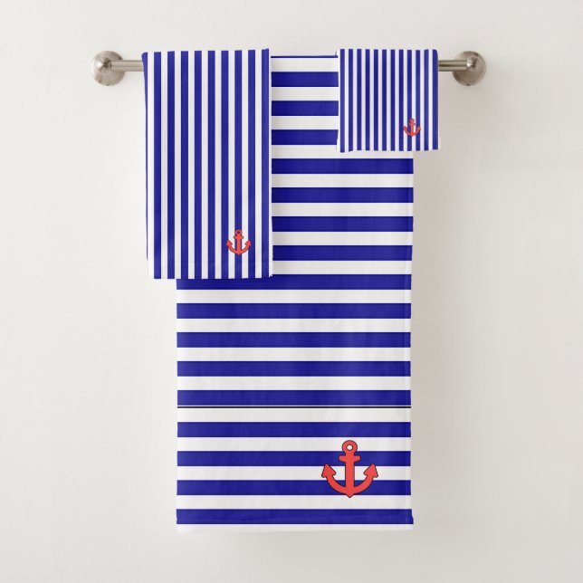 Red Anchor Blue Strips Bath Towel Set (En situation)