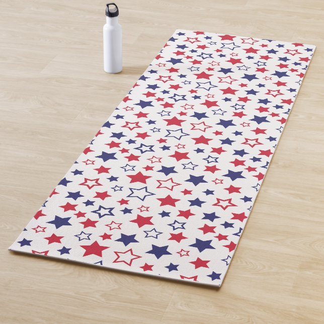 Red and Blue Stars, 4th of July, White Background Yogamatte (Beispiel)