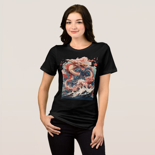 Red and Gold Dragon Over Stormy Sea Tri-Blend Shirt (Vorderseite voll)
