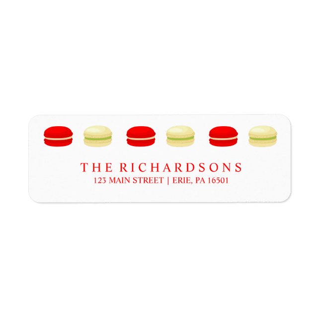 Red and Green Christmas French Macarons auf White (Vorne)