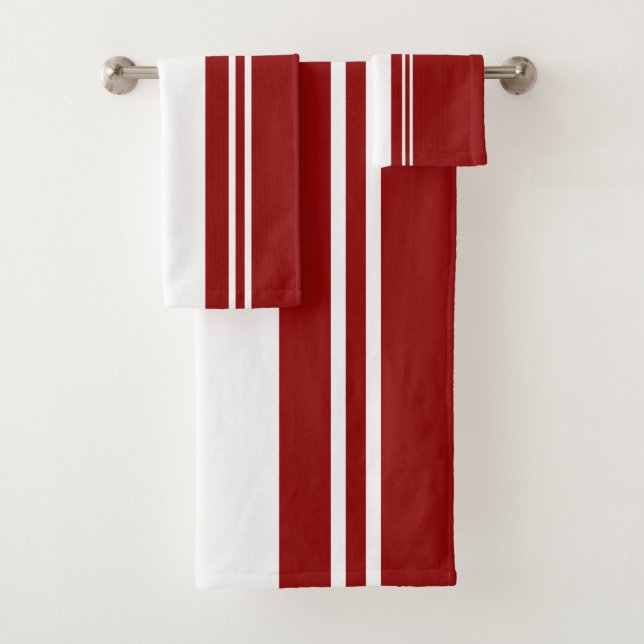 Red and White Badhandtuch Set (Insitu)