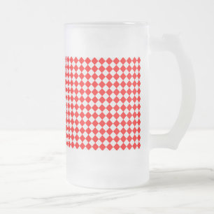 Red and White Diamond Muster von ShirleyTaylor Mattglas Bierglas