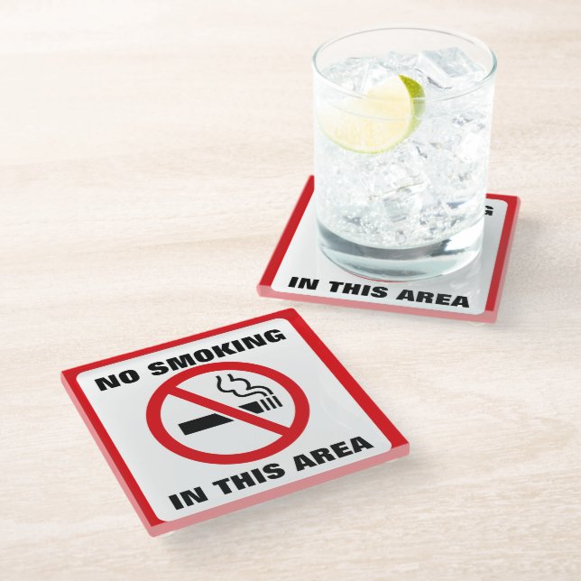 Red and White No Smoking Glasuntersetzer (Schrägansicht)