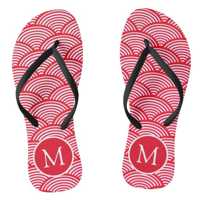 Red and White Scallop Pattern Monogram Flip Flops (Fußbett)