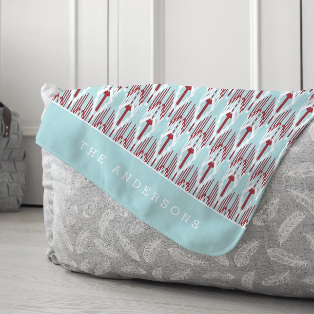 Red & Aqua Holiday Ikat Muster | PERSONALISIERT Sherpadecke (Von Creator hochgeladen)