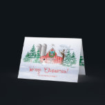Red Barn Christmas Wreath Snowman Feiertagskarte<br><div class="desc">Die schöne rote Scheune mit Schneemann und Schneefall ist von Hand illustriert,  entworfen und urheberrechtlich geschützt ©Jacqueline Schneider. Passen Sie Ihren Familiennamen nach außen und innen an. Der Gruß im Inneren lautet: "Hoffe,  dass deine Feriensaison voller Lachen und Freude ist! (Dies kann auch angepasst werden.)</div>
