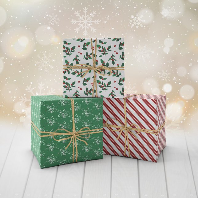 Red Berry Twigs Mixed Christmas Patterns Geschenkpapier Set (Von Creator hochgeladen)