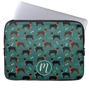 Red & Black Dobermans in Scarves Wintermuster Laptopschutzhülle