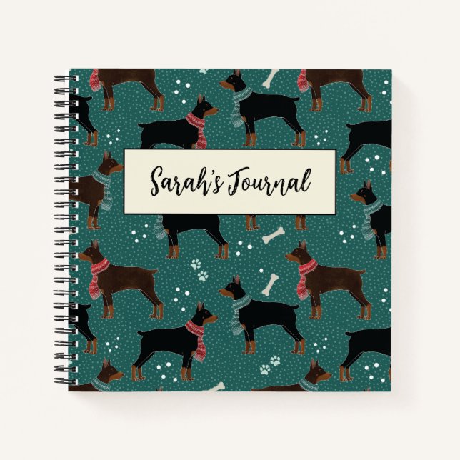 Red & Black Dobermans in Scarves Wintermuster Notizbuch (Vorderseite)