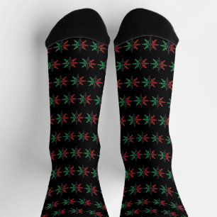Red Black Green Snowflake Muster Kwanzaa Socken