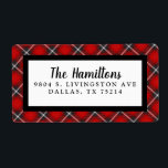 Red Black Kariert Christmas Rücksendeadresse<br><div class="desc">Ein kariertes Schwarz-Rot-Muster schmückt dieses Weihnachts-Rücksendelabel. Personalisieren Sie es mit Ihrem eigenen Namen und Ihrer eigenen Adresse. Entworfen für Sie von BlackBerry Boulevard.</div>