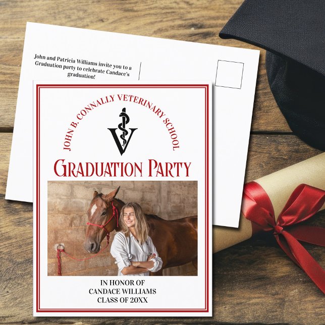 Red Black Veterinary School Foto Graduation Party Einladungspostkarte (Von Creator hochgeladen)