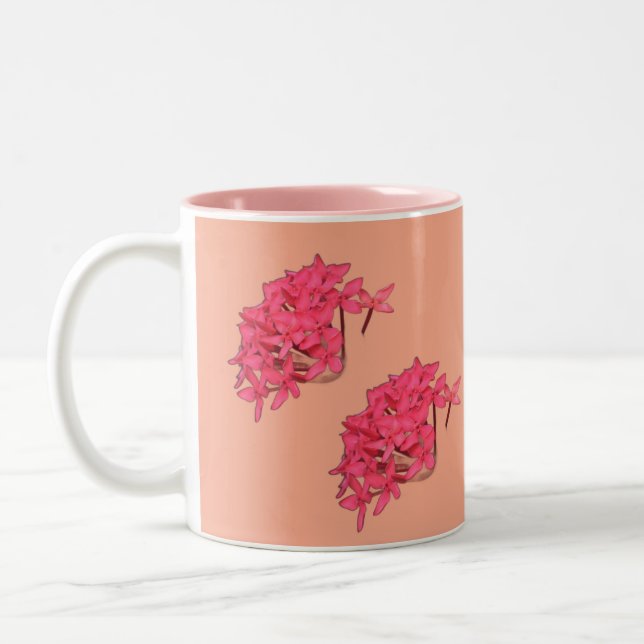 Red Bloom Beauty Mug - Where Every Sip is a Deligh (Gauche)