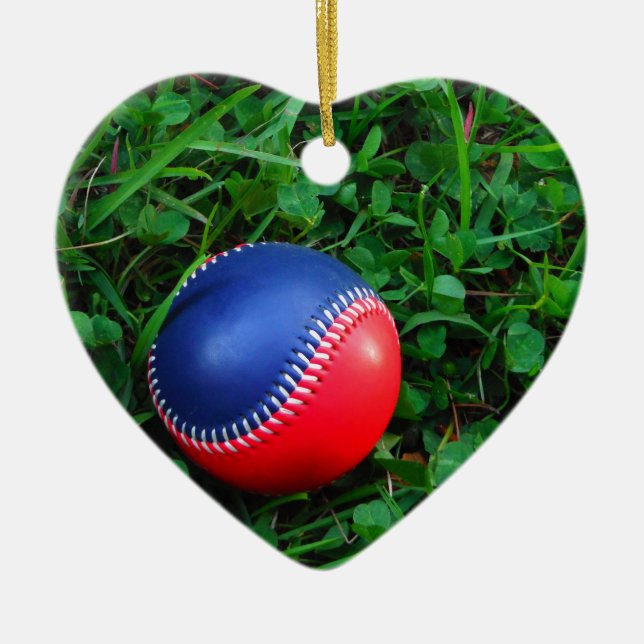 Red & Blue Baseball mit weißem Stitching Keramik Ornament (Vorne)