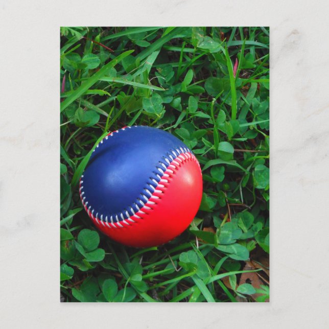Red & Blue Baseball mit weißem Stitching Postkarte (Vorderseite)