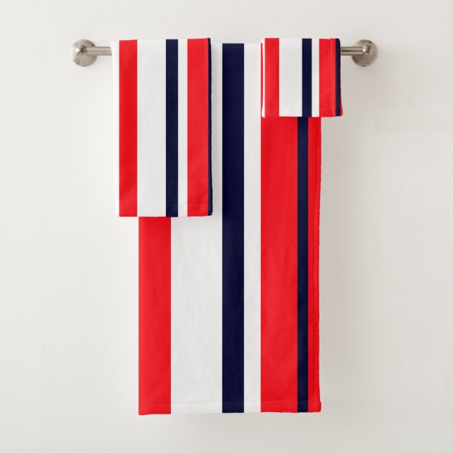Red Blue White Lines Muster Badhandtuch Set (Insitu)