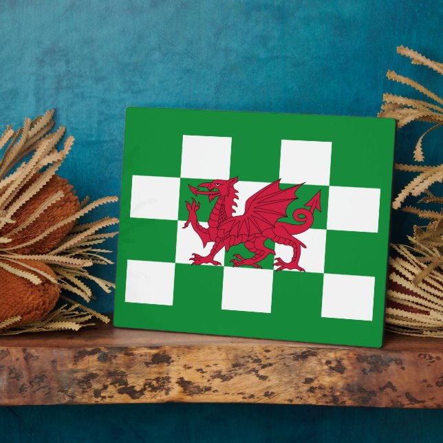 Red Celtic Dragon Flag Checkered Mystical Creative Fotoplatte (Seite)