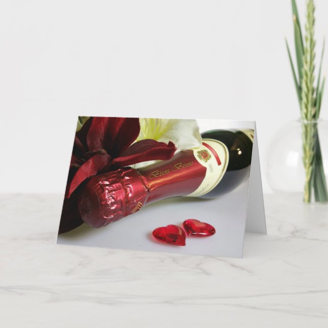 Red Champagne Kiss Feiertagskarte (Vorderseite)