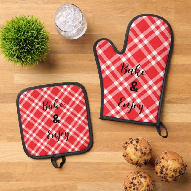 Red Checked Bake & Enjoy Ofenhandschuh & Topflappen-Set (Oben Unten)