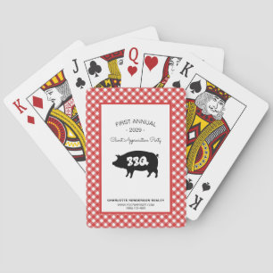 Red Checkered Client Appreciating Gastgeschenk Spielkarten
