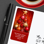 Red Christmas Tree Ornaments Rücksendeadresse Adressaufkleber<br><div class="desc">Personalisierte Rücksendeadressen-Aufkleber sind mit wunderschönen Weihnachtsbaumschmucken in Rot und Gold,  die mit einem goldenen Stern bedeckt sind,  ausgestattet. PASSEN Sie Ihre Urlaubserinnerungen und Grußkarten in unserer Kollektion ab.</div>
