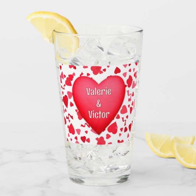 Red Confetti Hearts Personalisiert Glas (Vorderseite Ice)