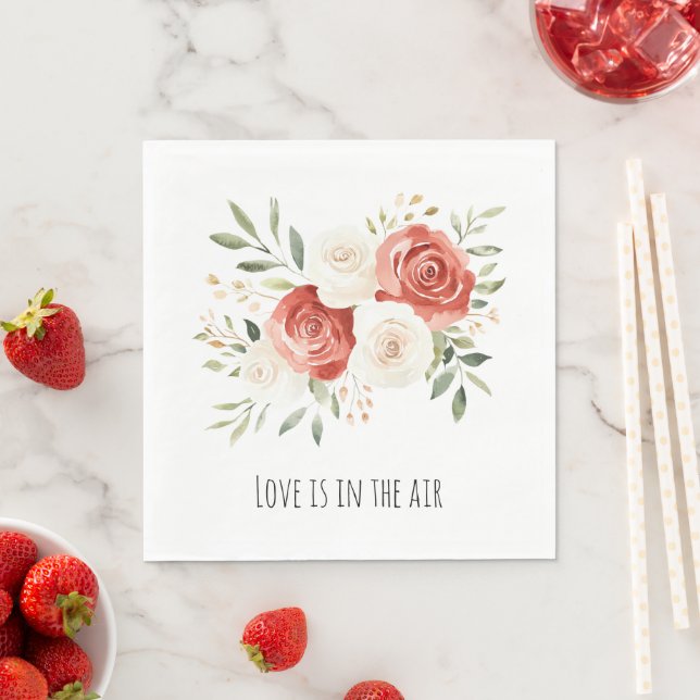 Red Cream Roses Floral Love Bridal Shower Serviette (Beispiel)