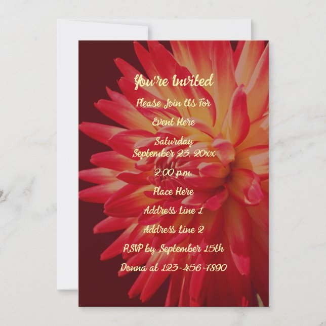 Red Dahlia Floral Elegantes Party Einladung (Vorderseite)