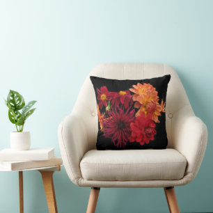 Red Dahlias Kissen
