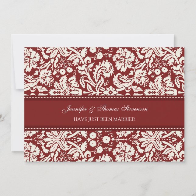 Red Damask Just Married Announcards Ankündigung (Vorderseite)
