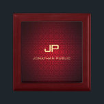 Red Damask Monogram Stilvolle Nostalgische Vorlage Erinnerungskiste<br><div class="desc">Red Damask Monogram Stilvolle Nostalgische Template Schmuck Geschenkboxen.</div>