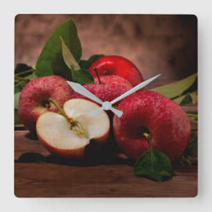 Red Delicious Apples Large Clock Quadratische Wanduhr