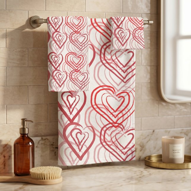 Red Doodle Hearts Pattern Badhandtuch Set (Von Creator hochgeladen)