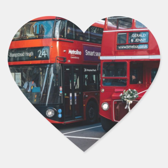 Red Double Decker Buses Herz-Aufkleber (Vorderseite)