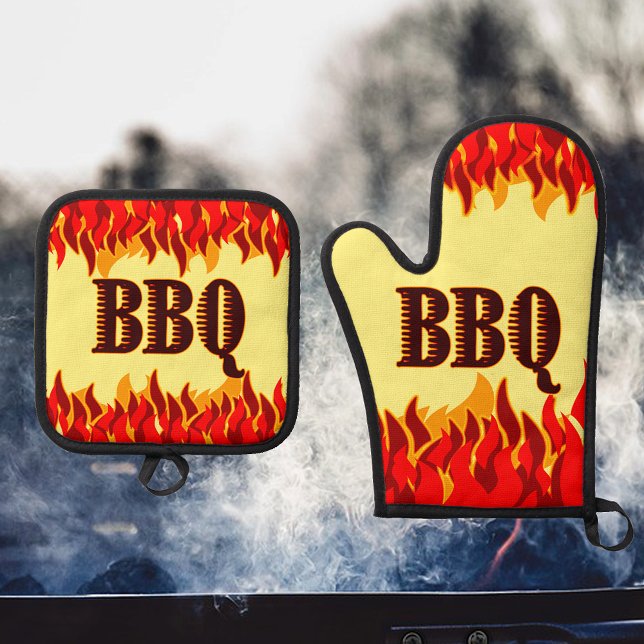 Red Flames Cookout GRILLEN Sprichwort Ofenhandschuh & Topflappen-Set (BBQ oven mitt and pot holders by Moms Retro Kitchen)