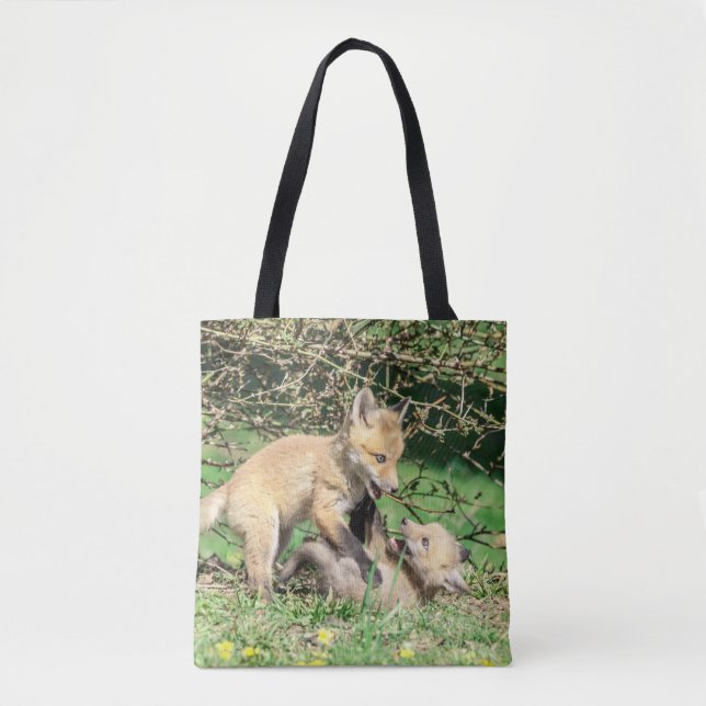 Red Fox Kits Playing Tasche (Vorderseite)