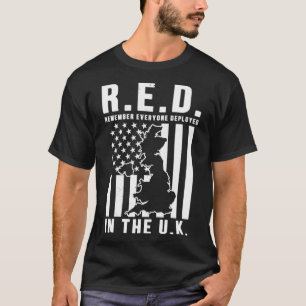 RED Frday Denken Sie an alle, die in den Vereinigt T-Shirt