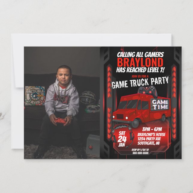 Red Game Truck Birthday Party Foto Einladung (Vorderseite)