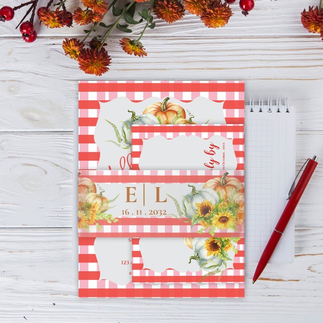 Red Gingham Pumpkins Sunflowers Fall Wedding Einladungsbanderole (Red Gingham Pumpkins Sunflowers Fall Wedding Invitation Belly Band)