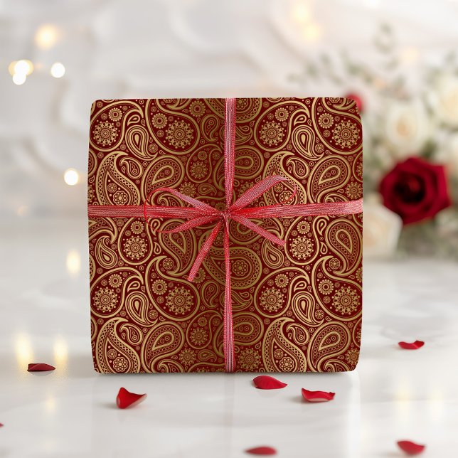 Red & Gold Paisley Musterpapier Geschenkpapier (Von Creator hochgeladen)