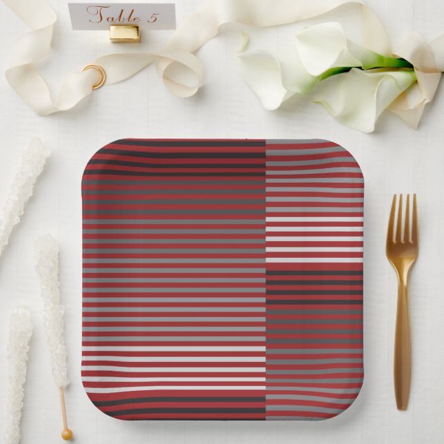 Red, Gray, Black, White Stripes Pappteller (Hochzeit)