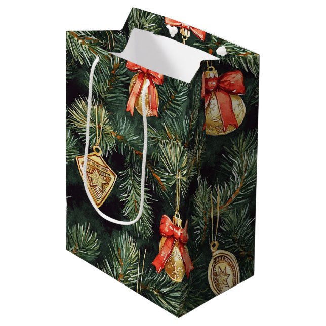 Red Green Christmas Trees Gold Ornaments Mittlere Geschenktüte (Vorderseite Schrägansicht)